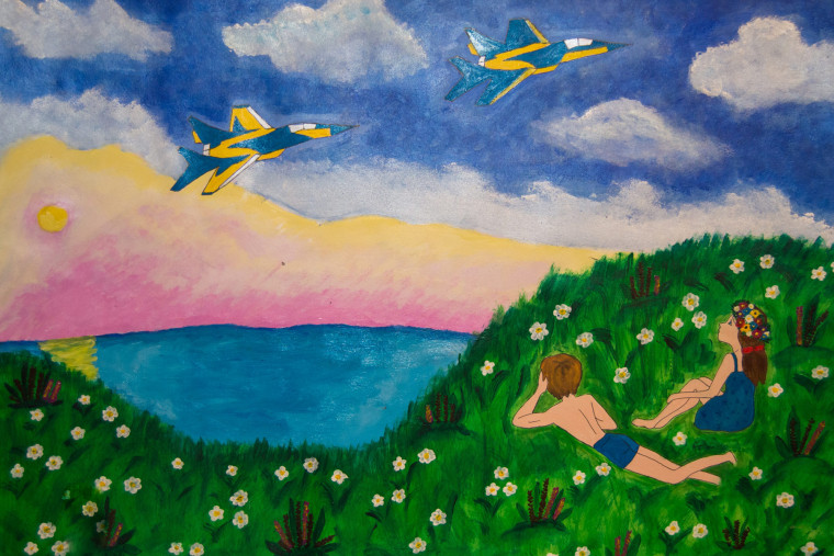 Выставка рисунков «Небо начинается с земли».